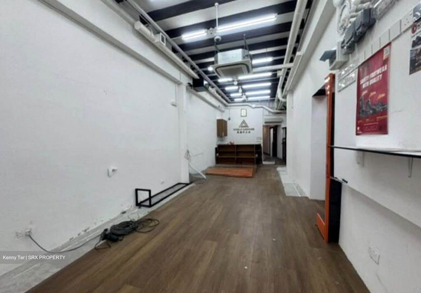 Joo Chiat Road (D15), Retail #549430621